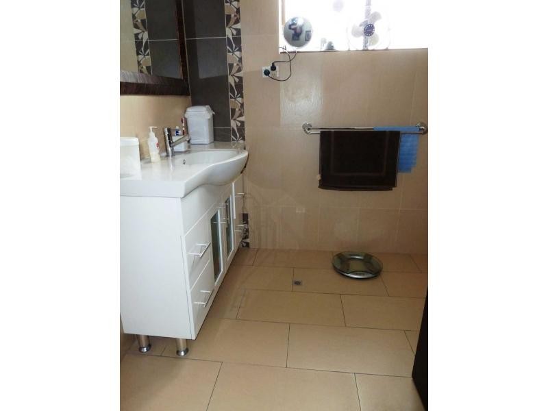 Unit 1/64 Warburton Street, North Ward QLD 4810