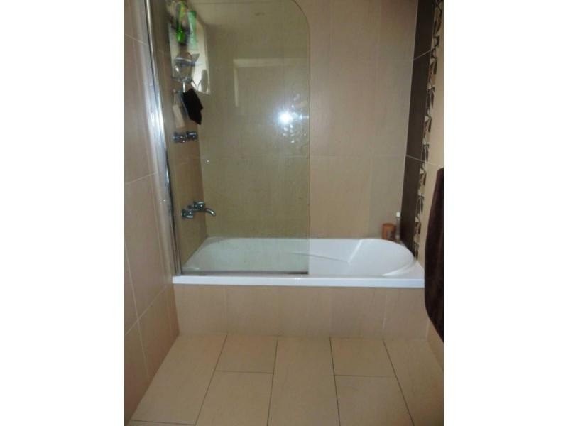 Unit 1/64 Warburton Street, North Ward QLD 4810