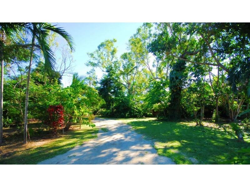 425 Forestry Road, Bluewater QLD 4818