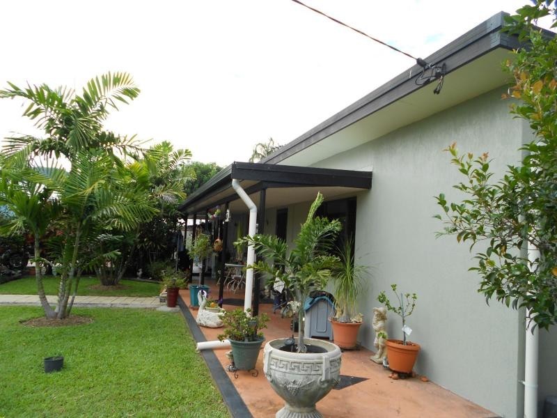 10 Lina Court, Rasmussen QLD 4815