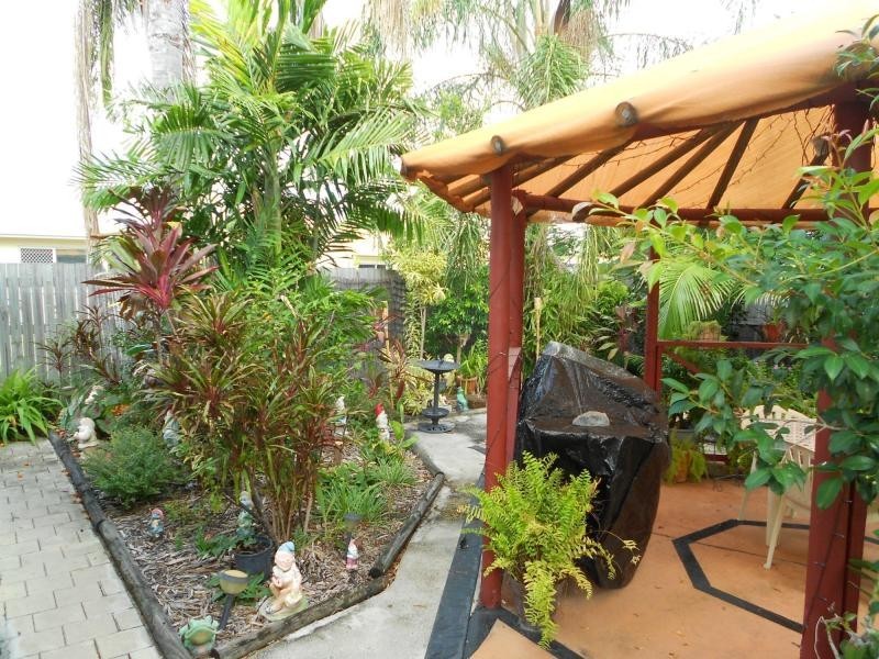 10 Lina Court, Rasmussen QLD 4815