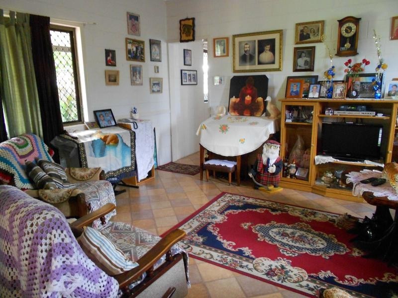 10 Lina Court, Rasmussen QLD 4815