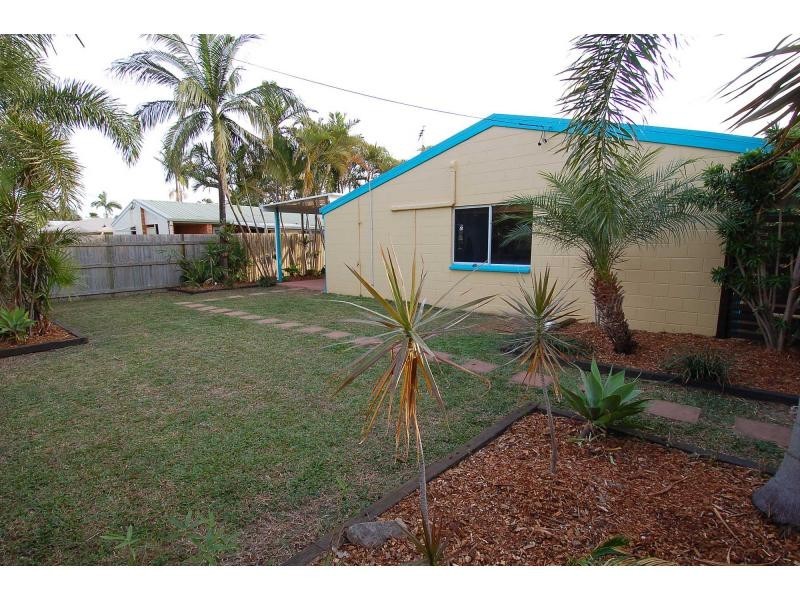 8 Parakeet Court, Condon QLD 4815