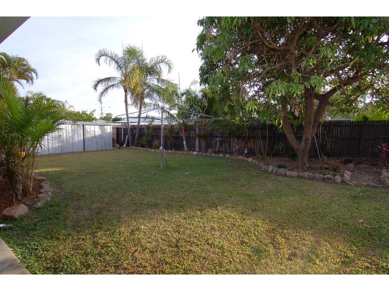 8 Parakeet Court, Condon QLD 4815