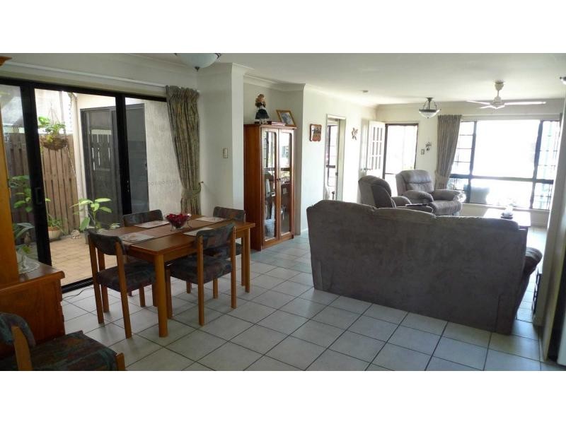 4 Cottonwood Court, Kirwan QLD 4817