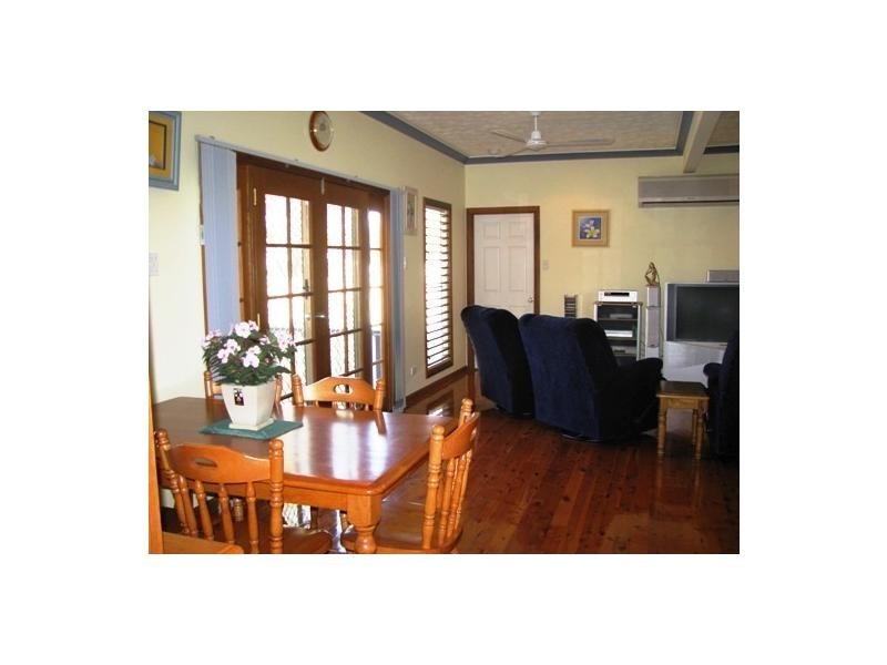 16 Hopkins Street, Currajong QLD 4812