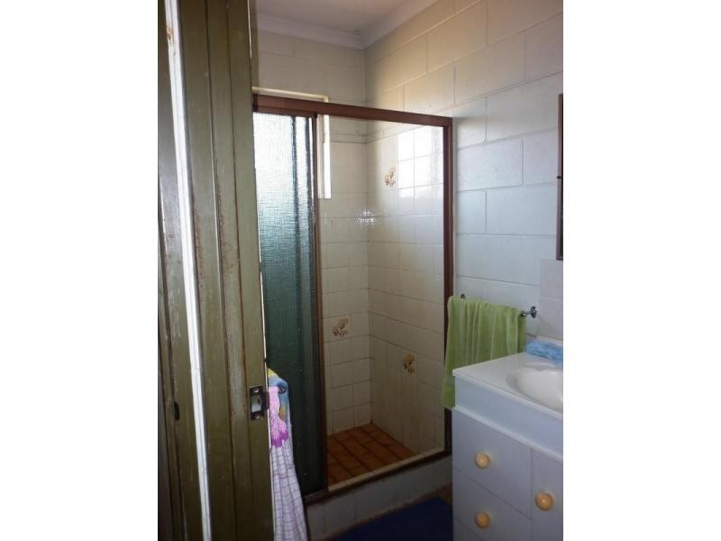 Duplex 1/117 Charles Street, Vincent QLD 4814