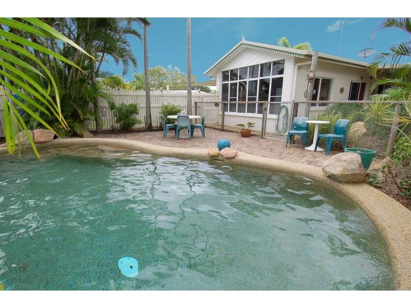 11 Jamar Court, Burdell QLD 4818