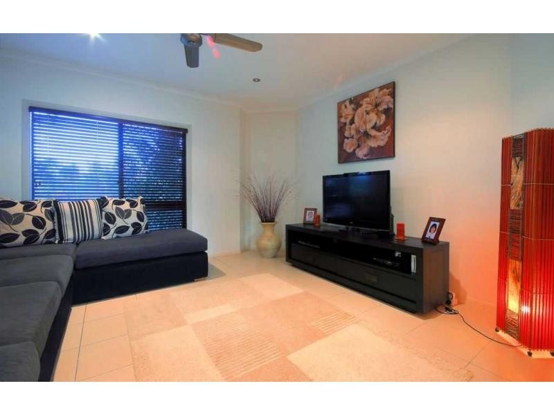 16 Kenwick Place, Kirwan QLD 4817