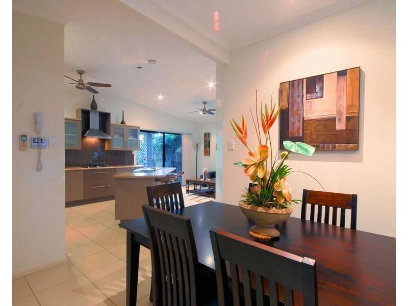 16 Kenwick Place, Kirwan QLD 4817