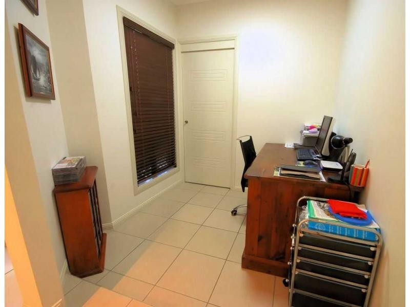 16 Kenwick Place, Kirwan QLD 4817