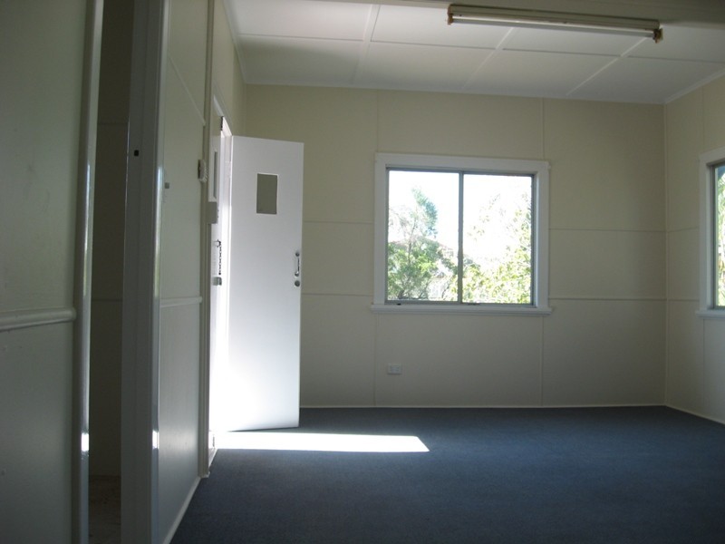 24 Haig Street, Pimlico QLD 4812