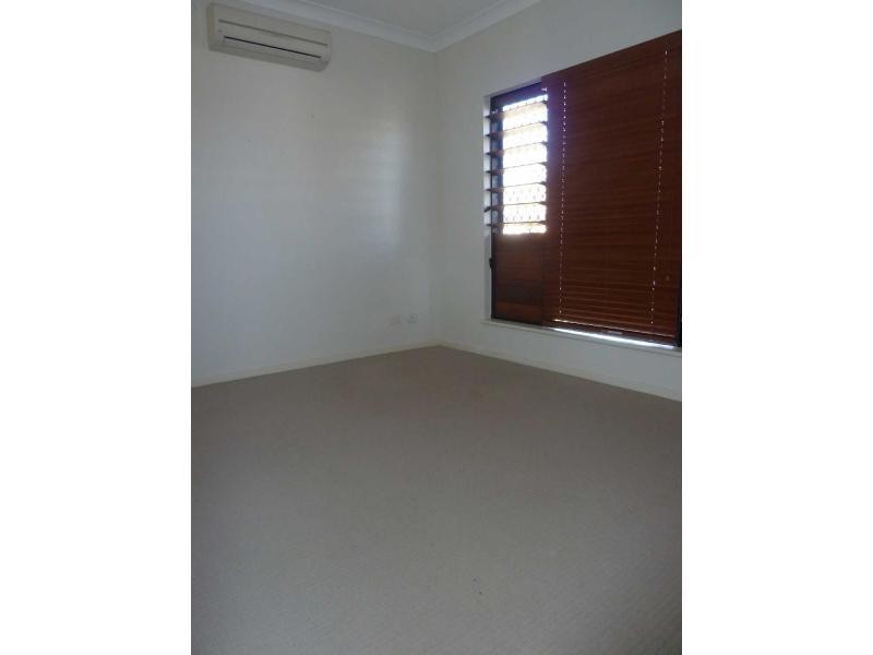 20 Rangeleigh Court, Mount Louisa QLD 4814