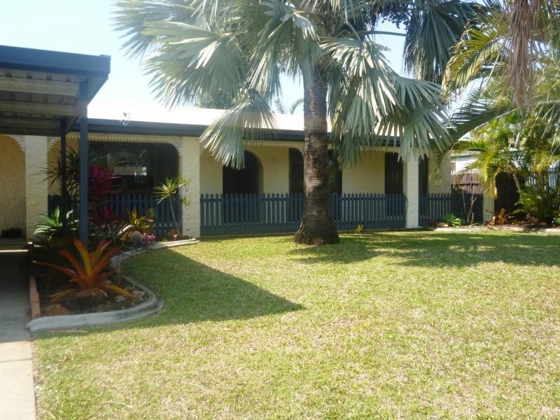 21 Whitsunday Drive, Kirwan QLD 4817