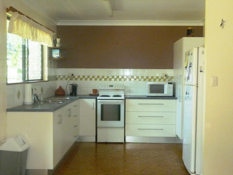 21 Whitsunday Drive, Kirwan QLD 4817
