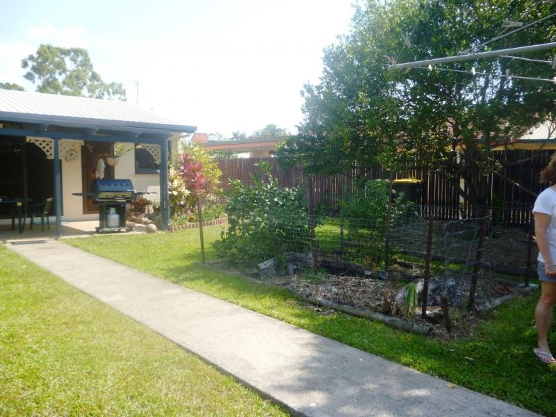 21 Whitsunday Drive, Kirwan QLD 4817