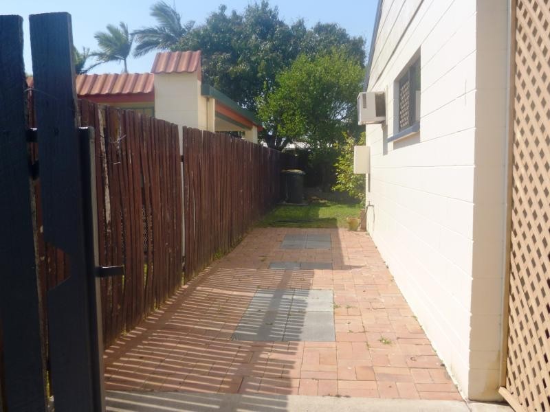21 Whitsunday Drive, Kirwan QLD 4817