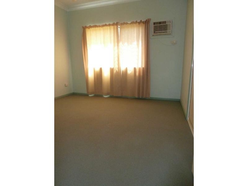 Unit 5/2 Macrossan Street, South Townsville QLD 4810