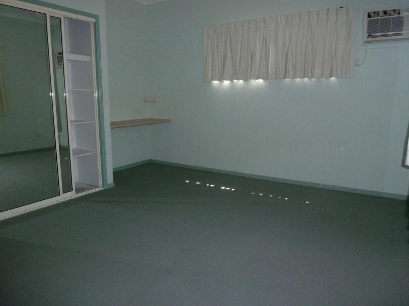 Unit 5/2 Macrossan Street, South Townsville QLD 4810