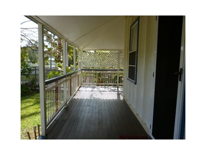 41 Ahearne Street, Hermit Park QLD 4812