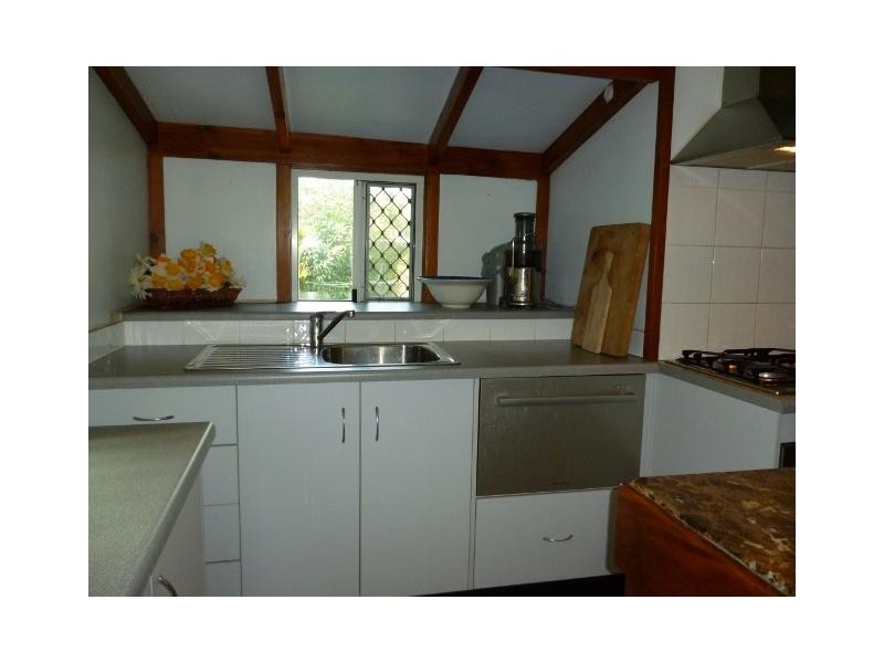 41 Ahearne Street, Hermit Park QLD 4812