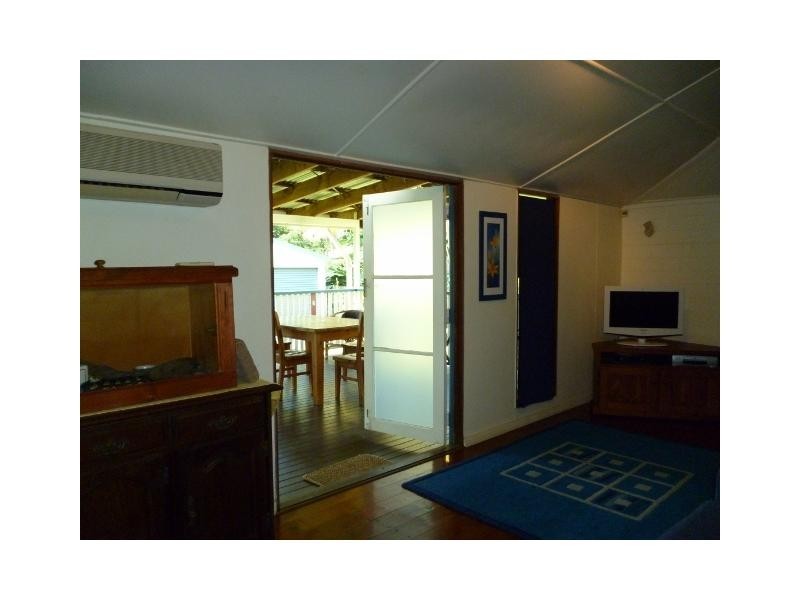 41 Ahearne Street, Hermit Park QLD 4812