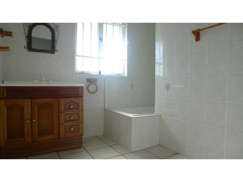 25 Cheyne Street, Pimlico QLD 4812