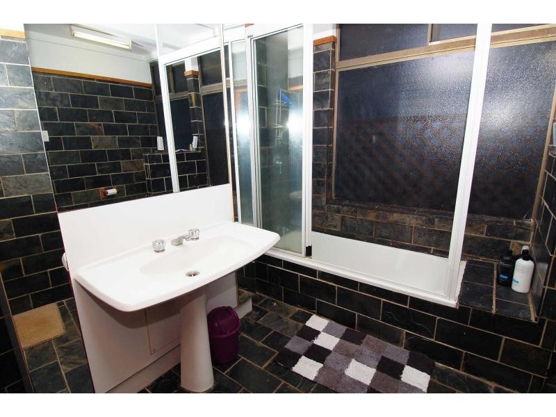 3 Healy Street, Mundingburra QLD 4812