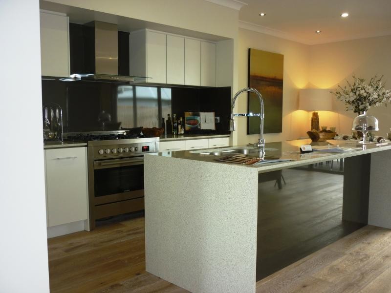 12 Kahana Avenue, North Shore, Burdell QLD 4818