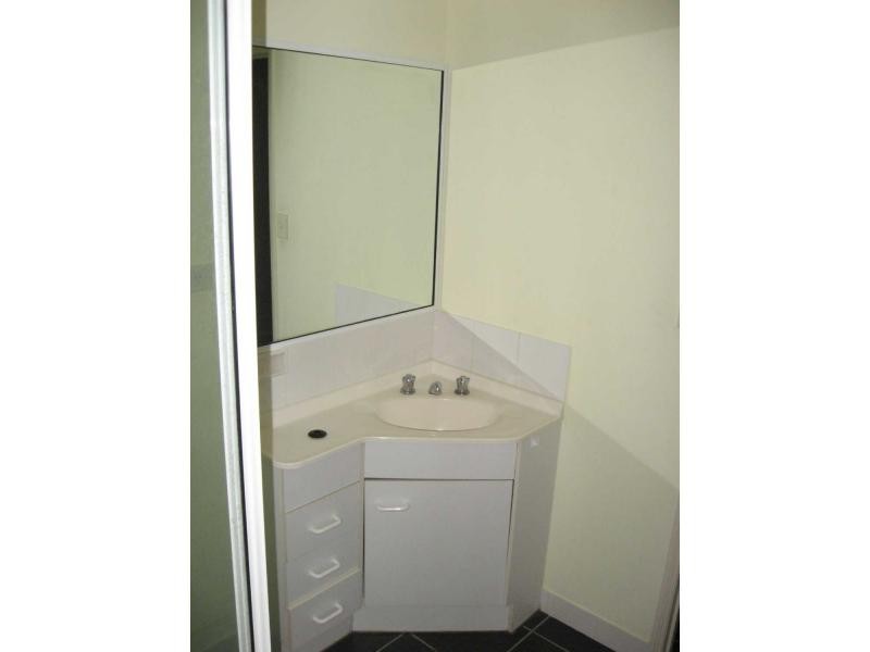 6/58 Ninth Avenue, Railway Estate QLD 4810