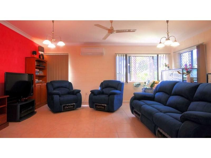 24 Hutchins Street, Heatley QLD 4814