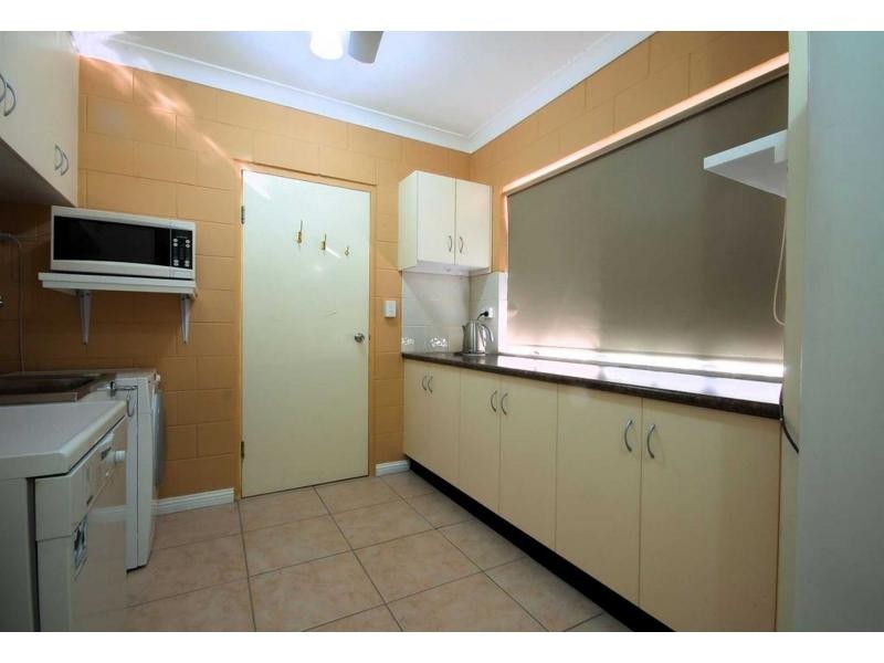 24 Hutchins Street, Heatley QLD 4814