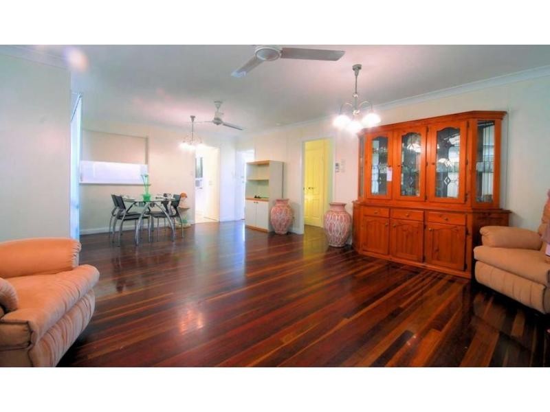 24 Hutchins Street, Heatley QLD 4814