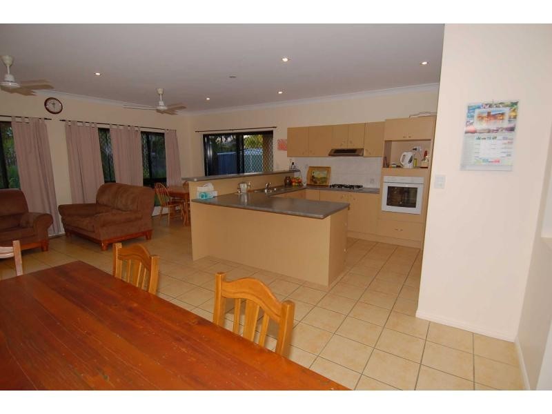 13 Steele Place, Kirwan QLD 4817