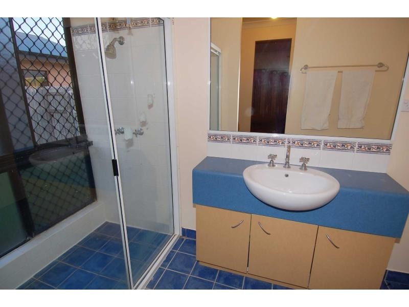 13 Steele Place, Kirwan QLD 4817