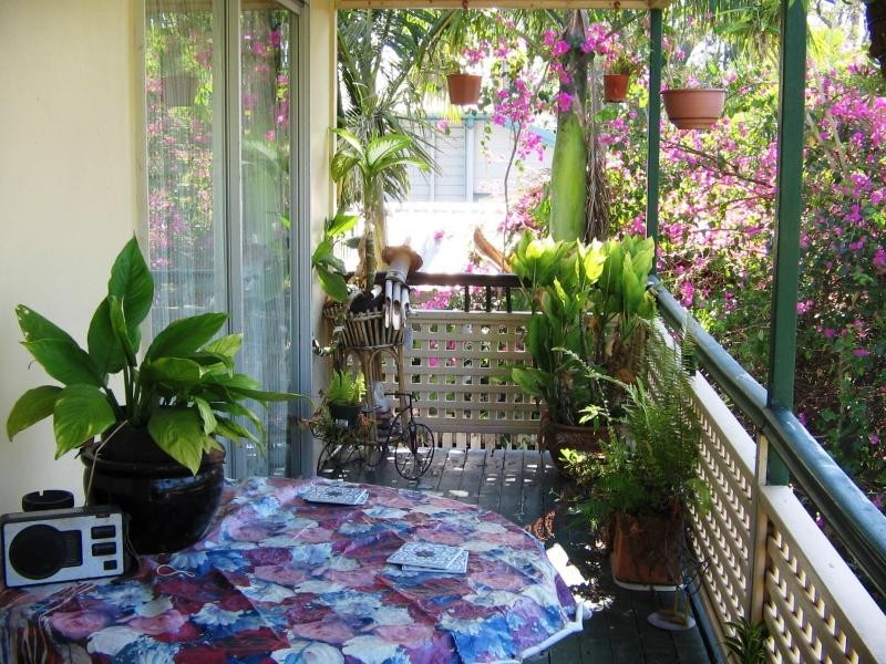 28 Armstrong Street, Hermit Park QLD 4812