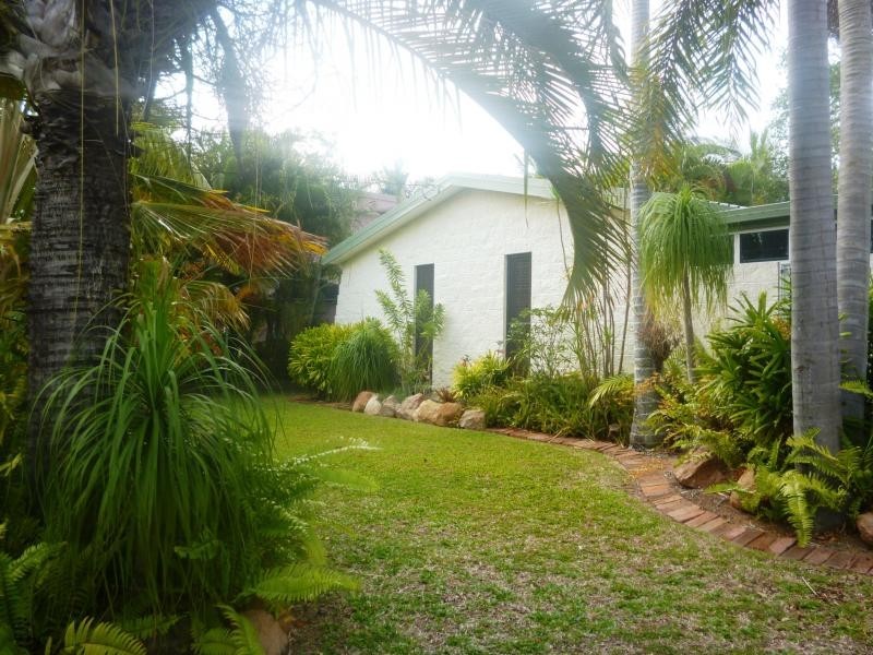 12 Yut Fay Avenue, Kelso QLD 4815