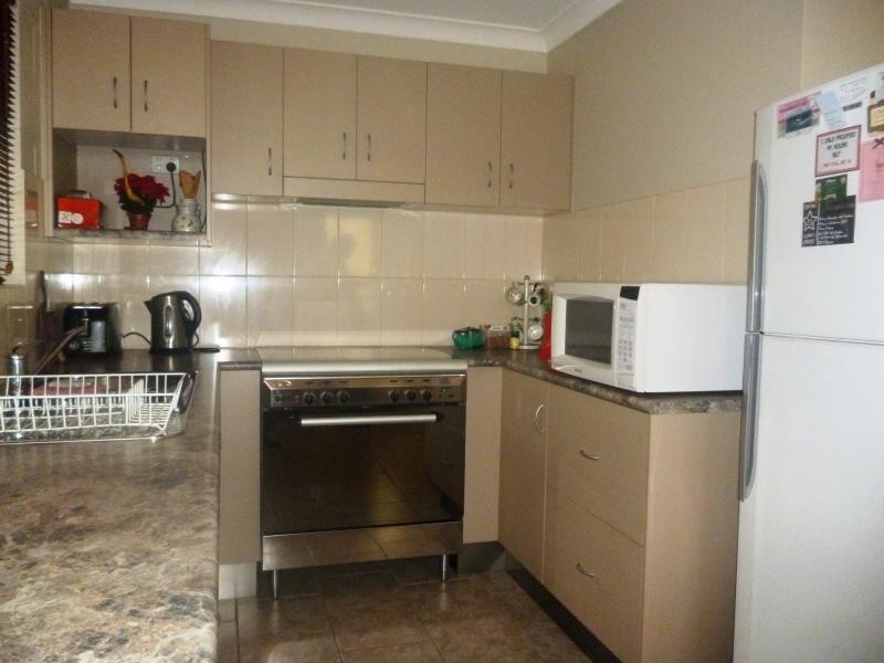 12 Yut Fay Avenue, Kelso QLD 4815