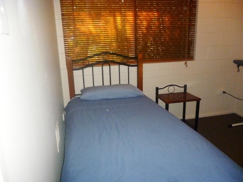 12 Yut Fay Avenue, Kelso QLD 4815