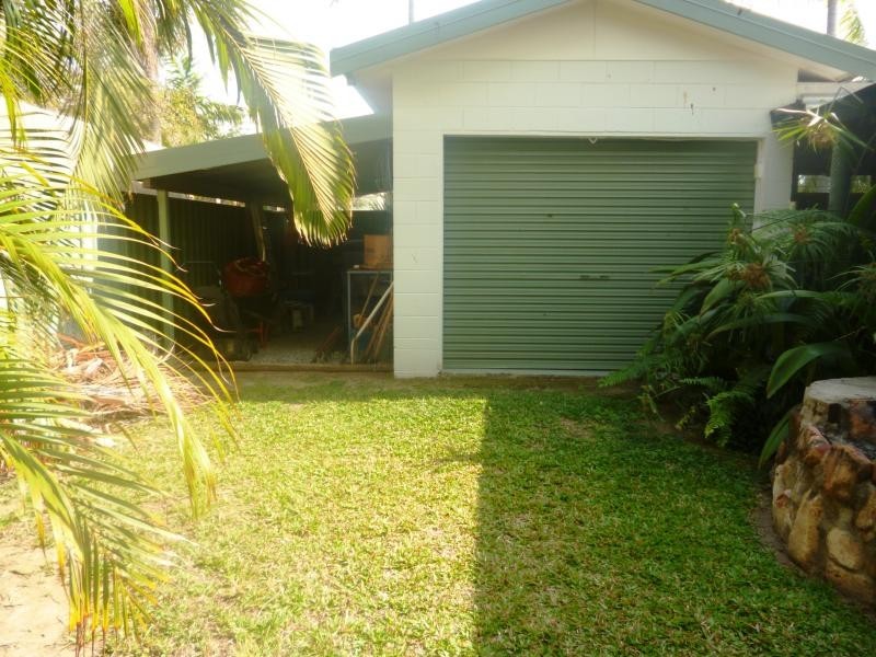 12 Yut Fay Avenue, Kelso QLD 4815