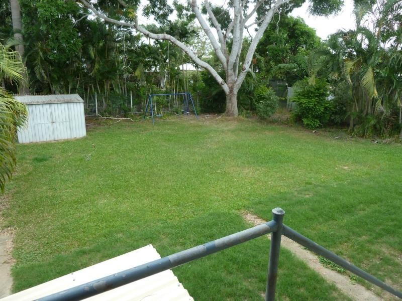 7 Marcus Street, Rasmussen QLD 4815