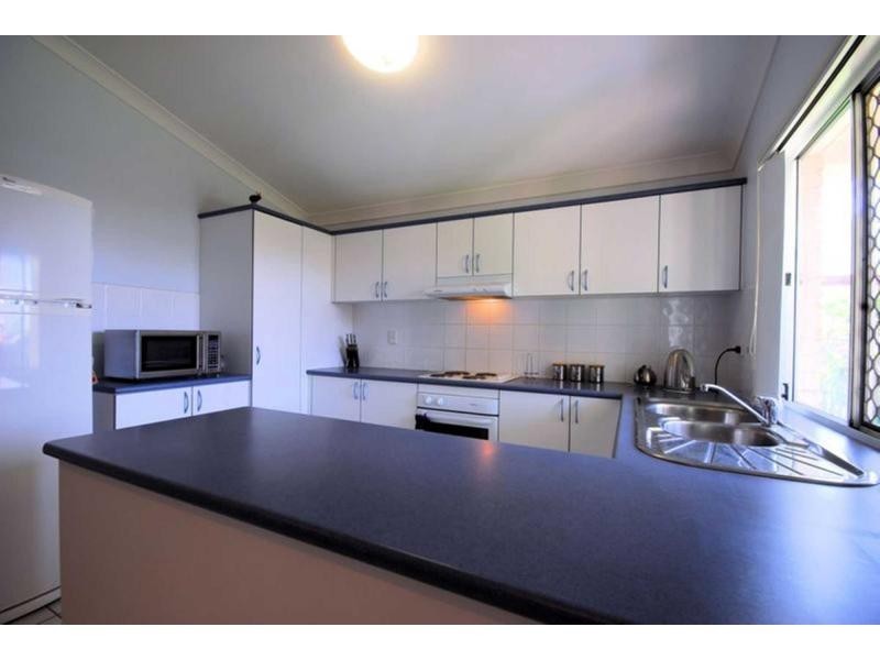 77 Phoenix Parade, Kirwan QLD 4817
