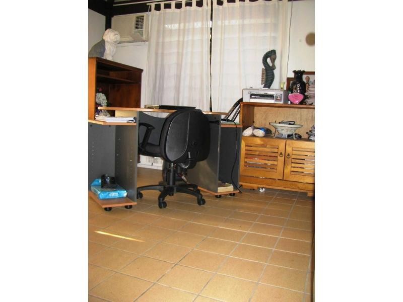 58 Davies Street, Mount Louisa QLD 4814