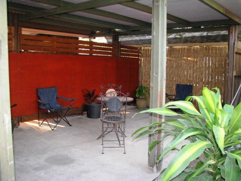 58 Davies Street, Mount Louisa QLD 4814