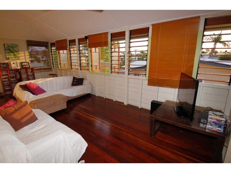 31 Bauhinia Street, Cranbrook QLD 4814