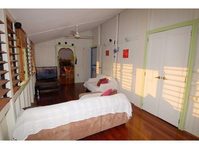 31 Bauhinia Street, Cranbrook QLD 4814