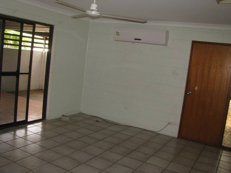 49 Canterbury Road, Kirwan QLD 4817