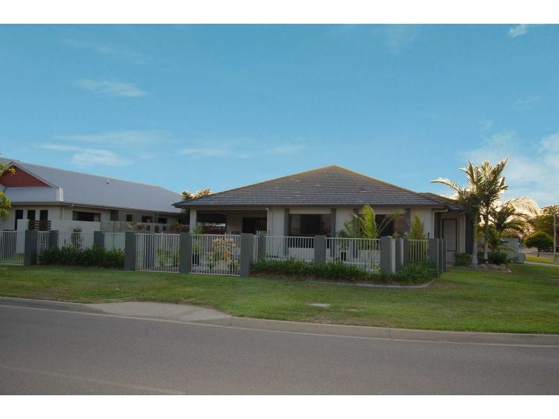 59 Lakeland Boulevard, Idalia QLD 4811