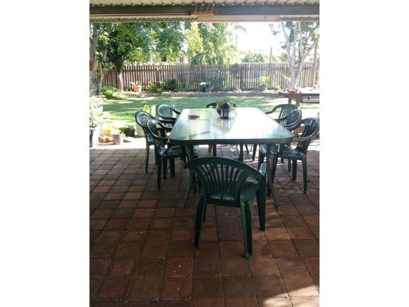8 Chiquita Avenue, Rasmussen QLD 4815
