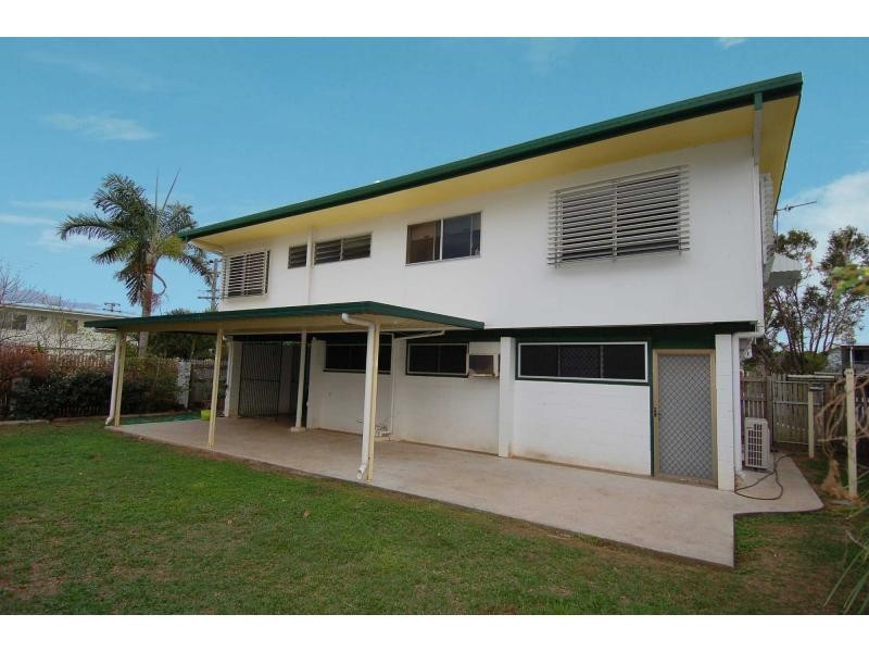 8 Tamarind Street, Kirwan QLD 4817